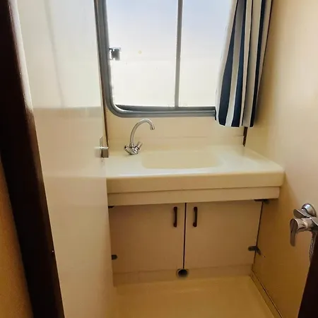 Bateau Spacieux Vue Sur L'eau - 8 Pers. - Api-1-46-34 Bateau-hôtel Colombiers (Herault)