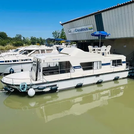 Bateau Spacieux Vue Sur L'eau - 8 Pers. - Api-1-46-34 * Colombiers (Herault)